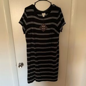 Ava & Viv Short Sleeve Dress